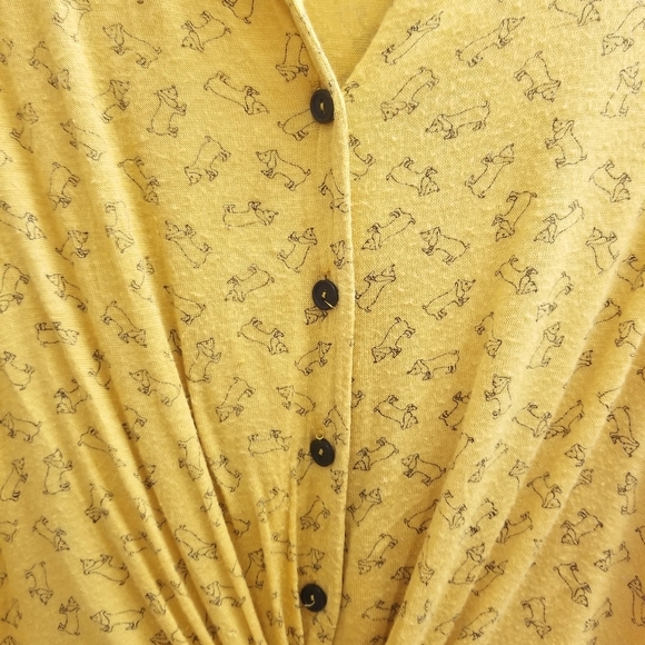 Dog Print Tie Front Top - Picture 4 of 4